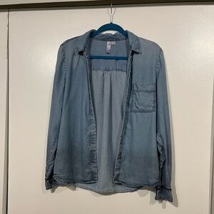 Alya Chambray Button Down